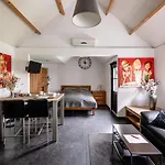 Brabants Genieten Bed & Breakfast Kaatsheuvel